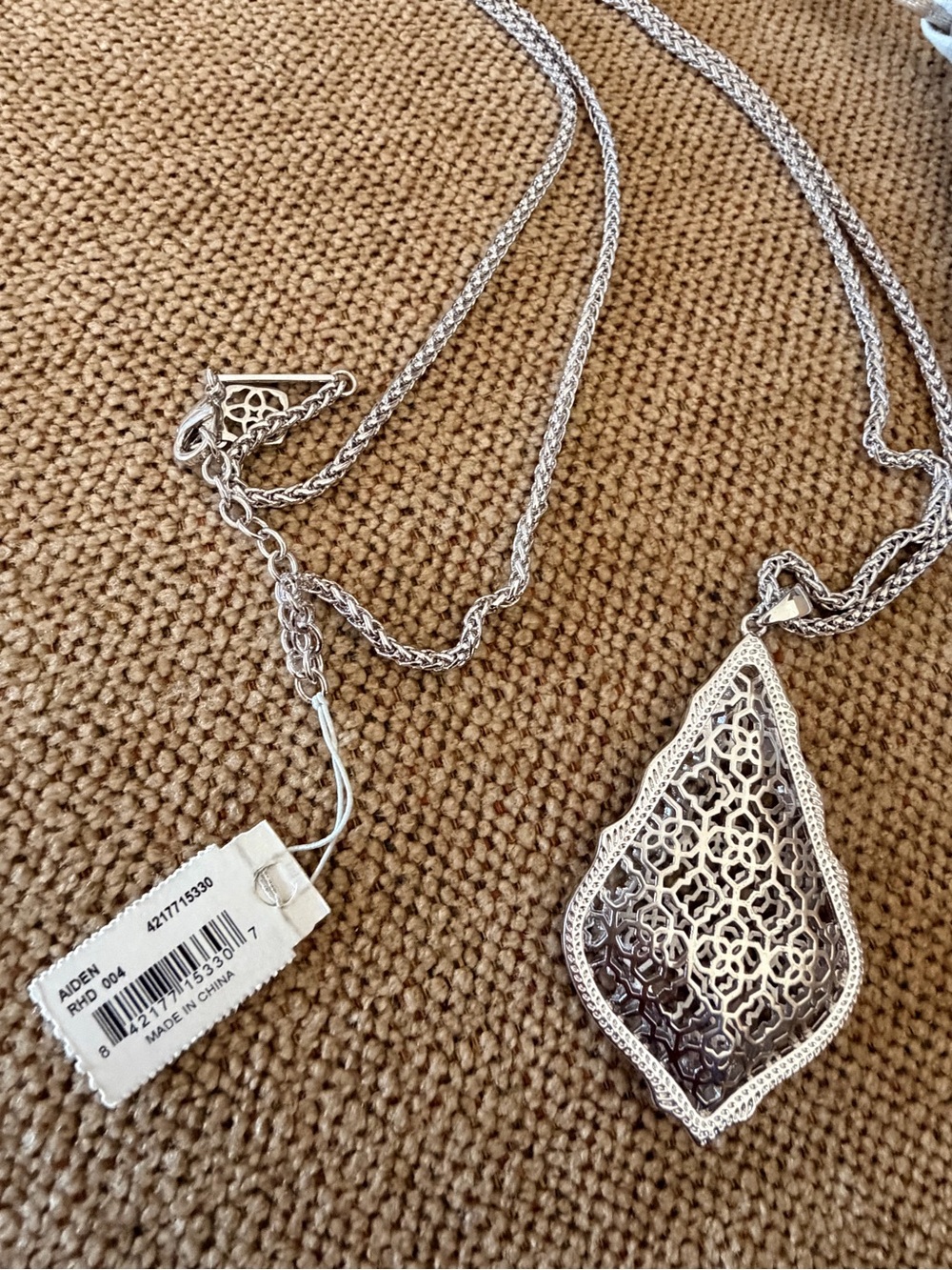 Kendra Scott Silver Filigree Teardrop Pendant Necklace
